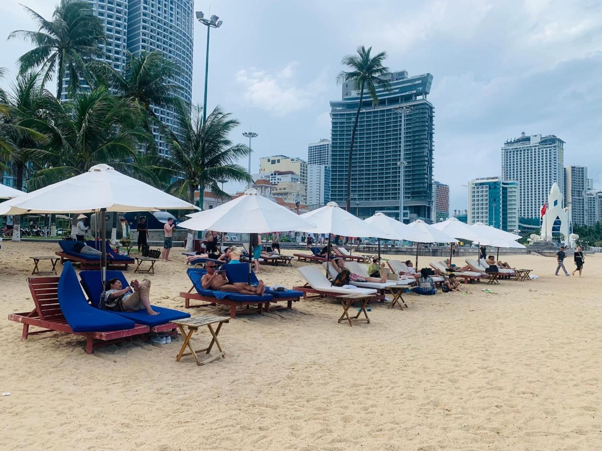 Panorama Luxury Beach Nha Trang Hotell Exteriör bild