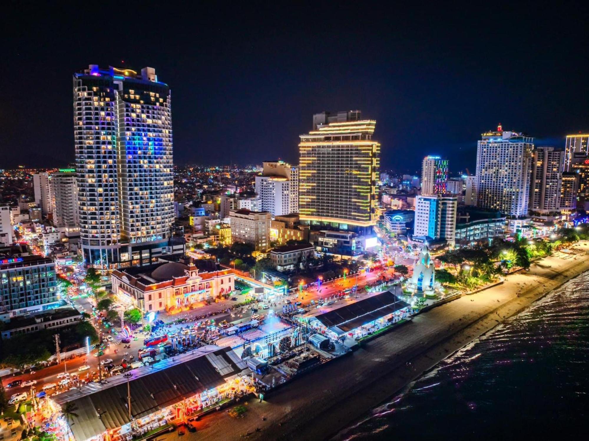 Panorama Luxury Beach Nha Trang Hotell Exteriör bild