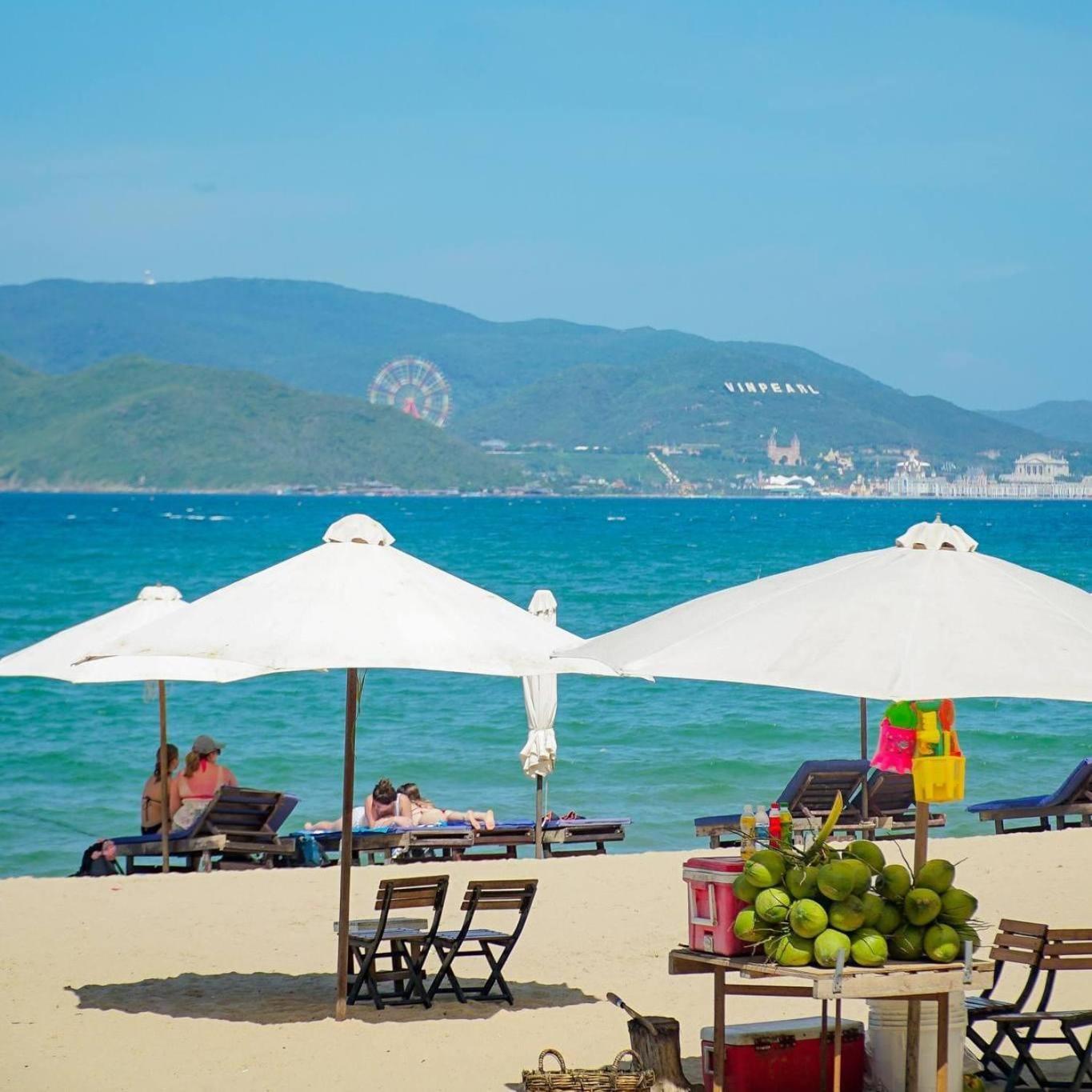 Panorama Luxury Beach Nha Trang Hotell Exteriör bild