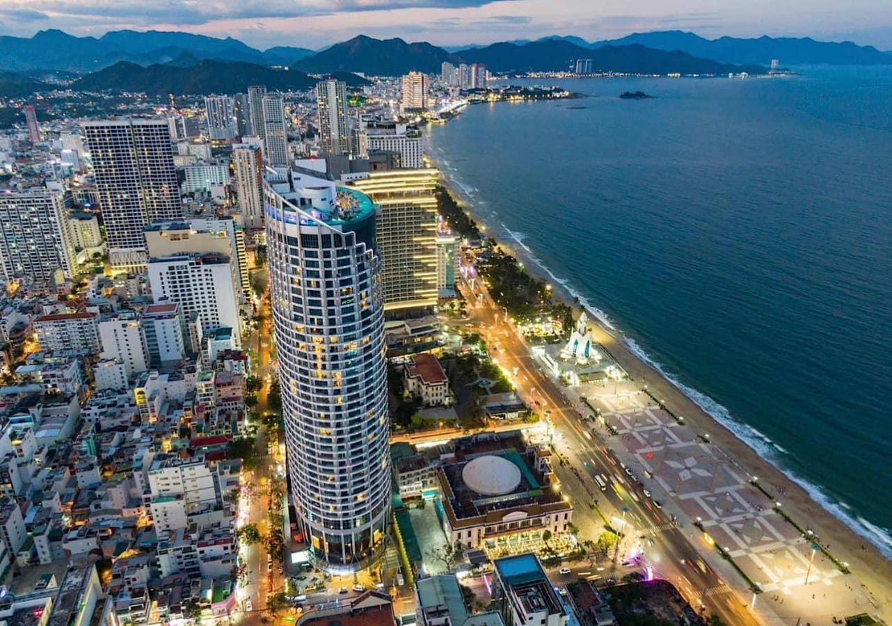 Panorama Luxury Beach Nha Trang Hotell Exteriör bild