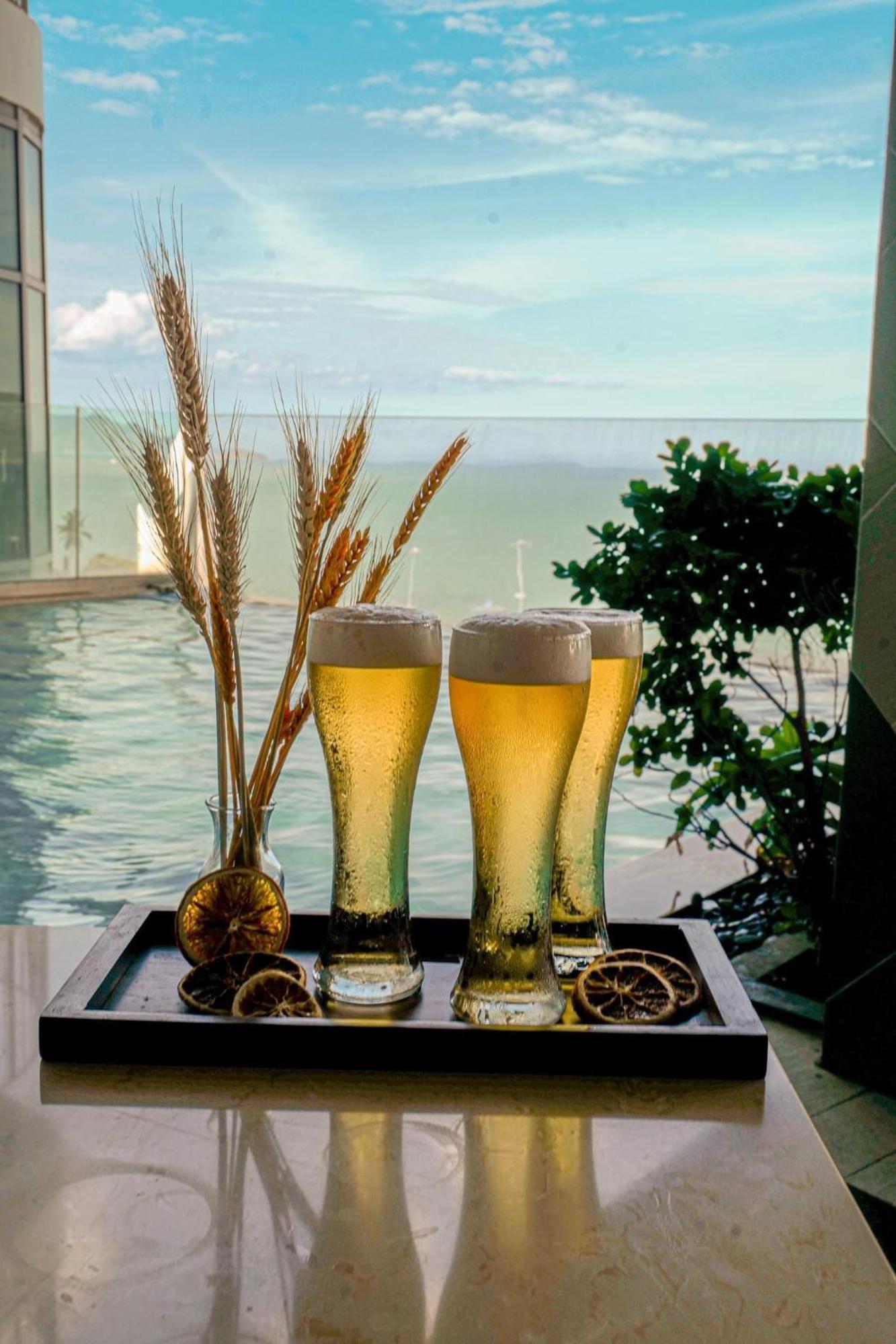 Panorama Luxury Beach Nha Trang Hotell Exteriör bild